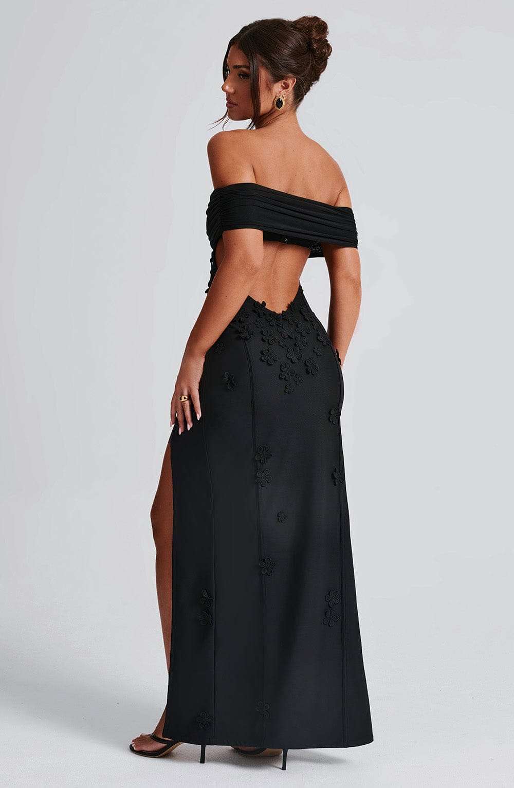 Milani Maxi Dress - Black Ryvelle