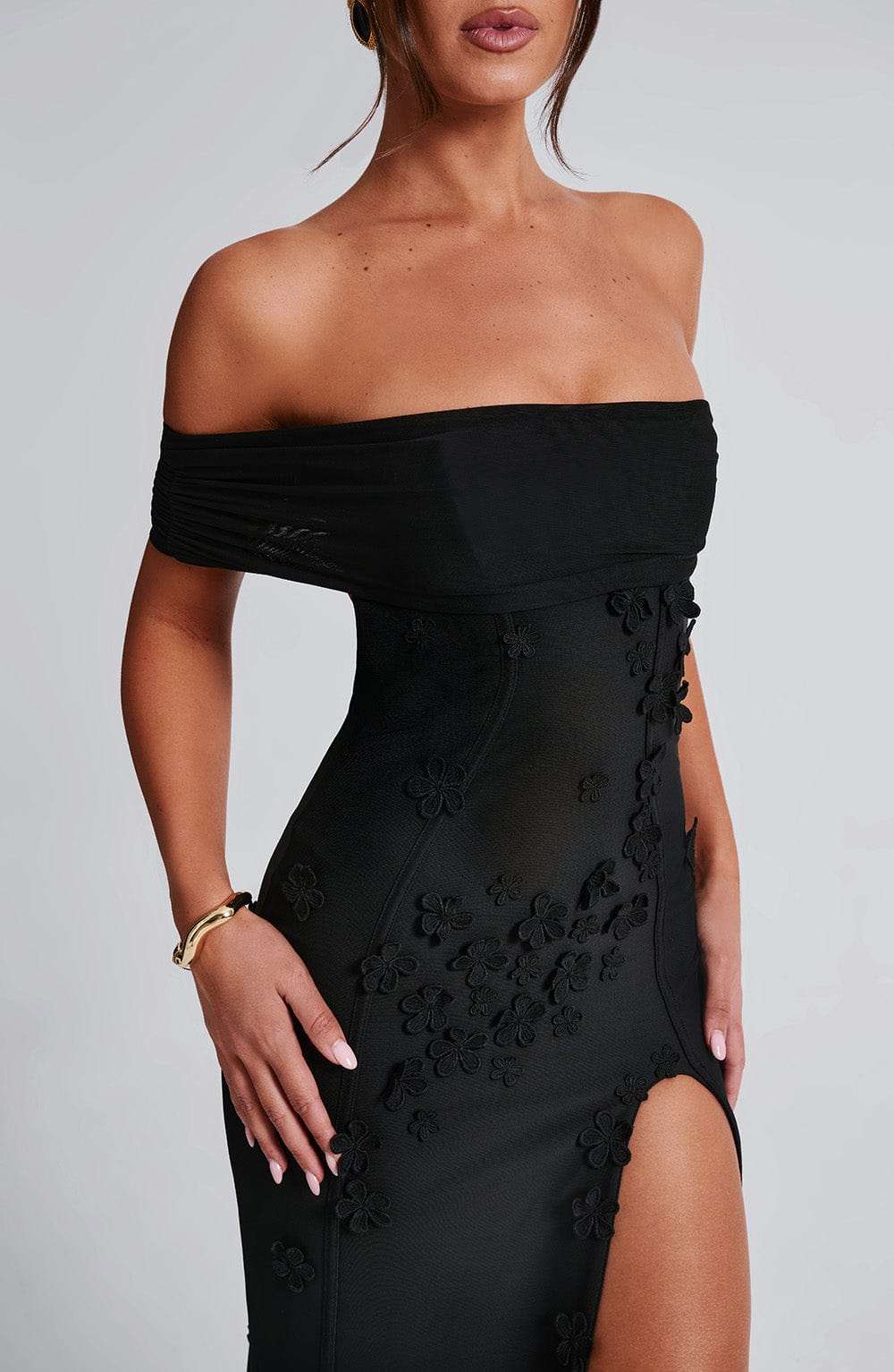 Milani Maxi Dress - Black Ryvelle