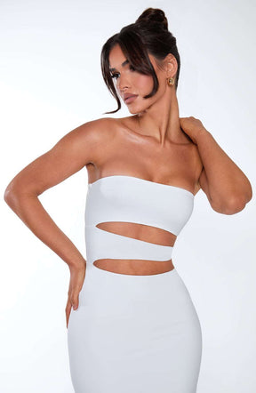 Milia Maxi Dress - White Ryvelle
