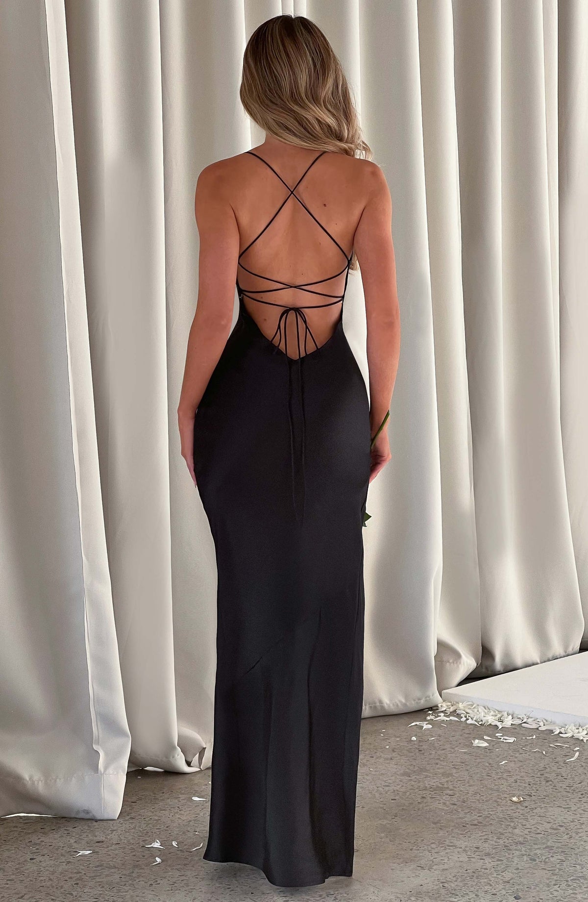 Misha Maxi Dress - Black Ryvelle