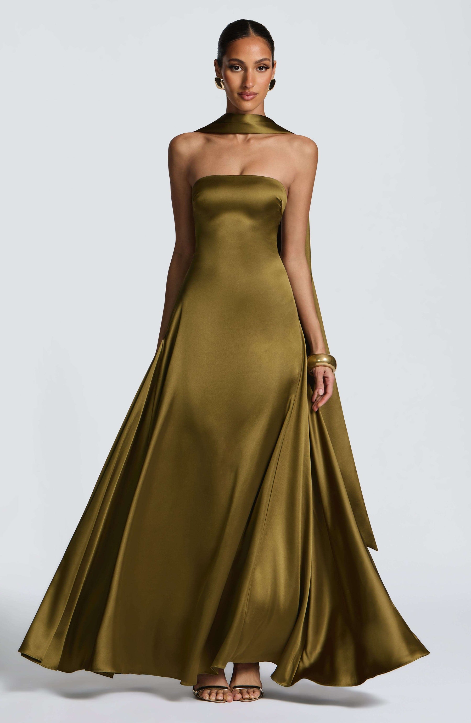 Morven Maxi Dress - Deep Olive Ryvelle