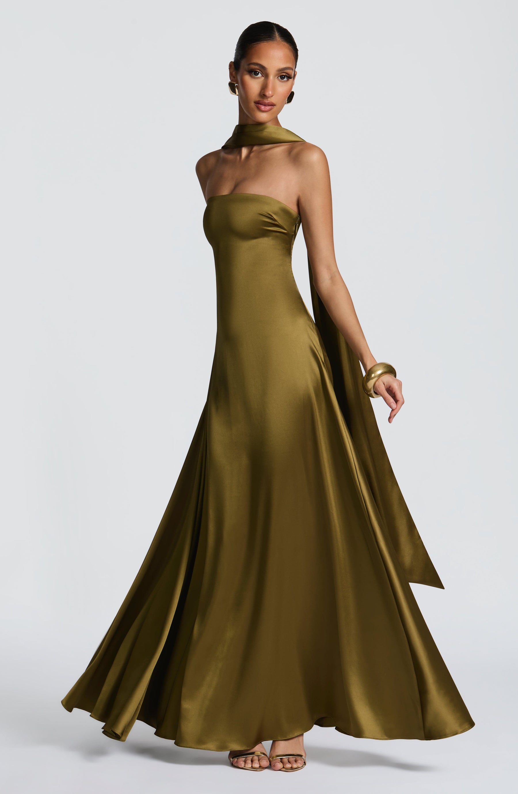 Morven Maxi Dress - Deep Olive Ryvelle