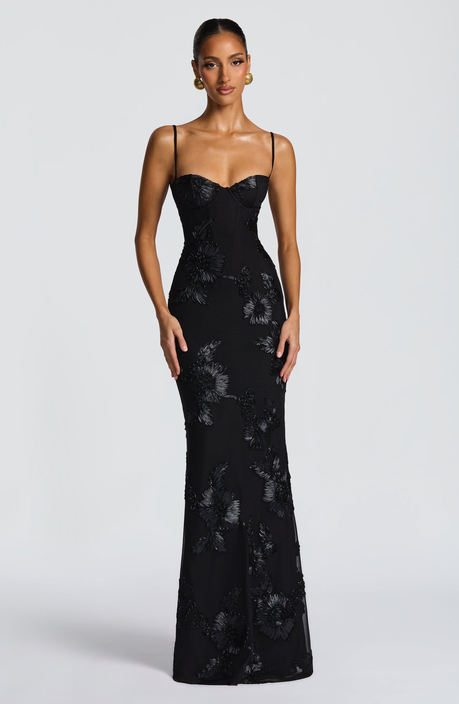 Nefertiti Maxi Dress - Black Ryvelle