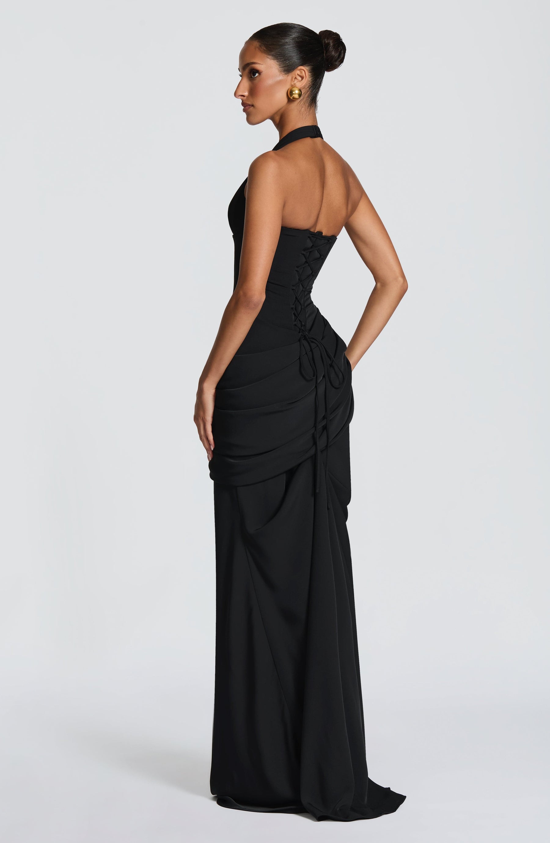 Nehemia Gown - Black Ryvelle