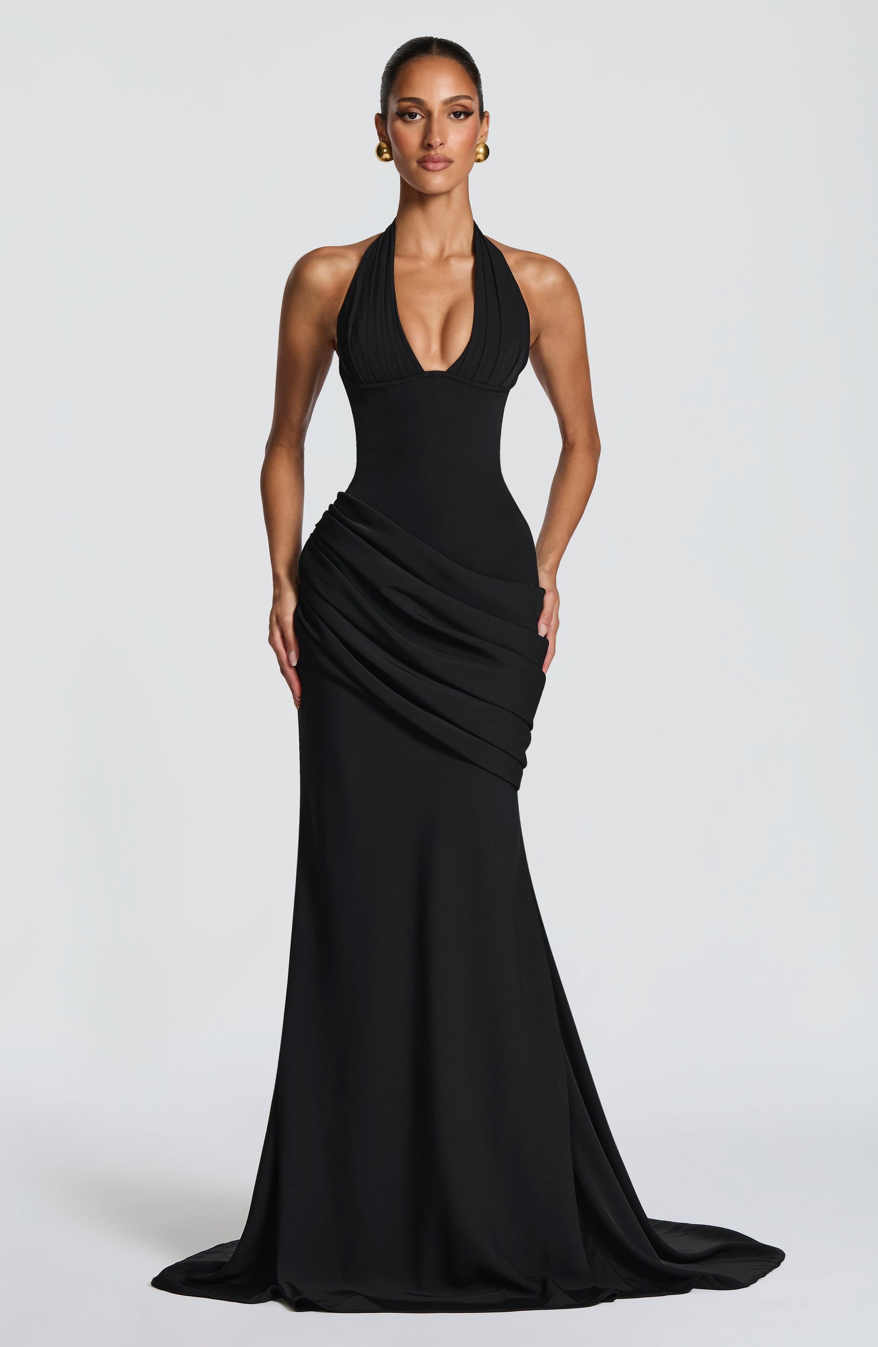 Nehemia Gown - Black Ryvelle