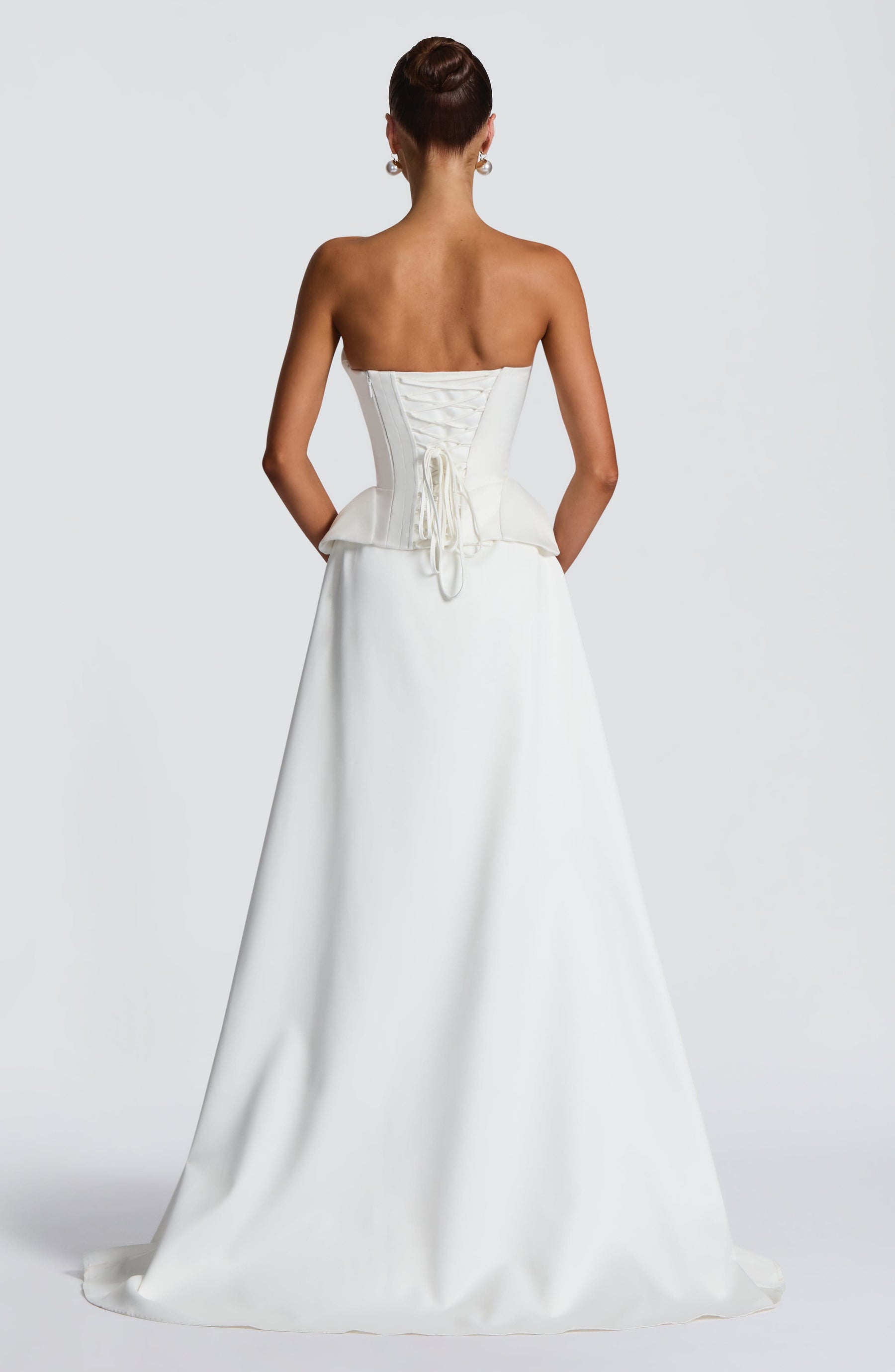 Neri Skirt Train - Ivory Ryvelle