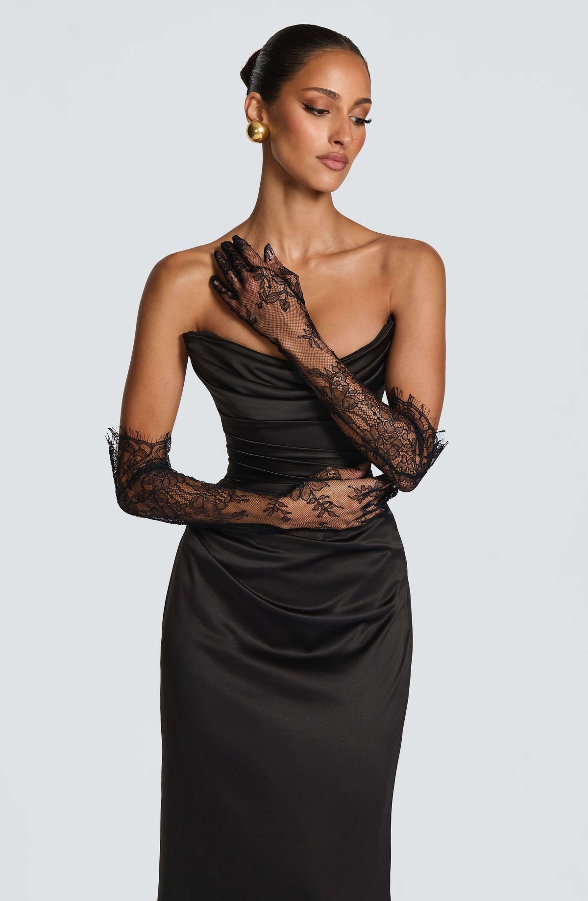 Nia Gloves - Black Ryvelle