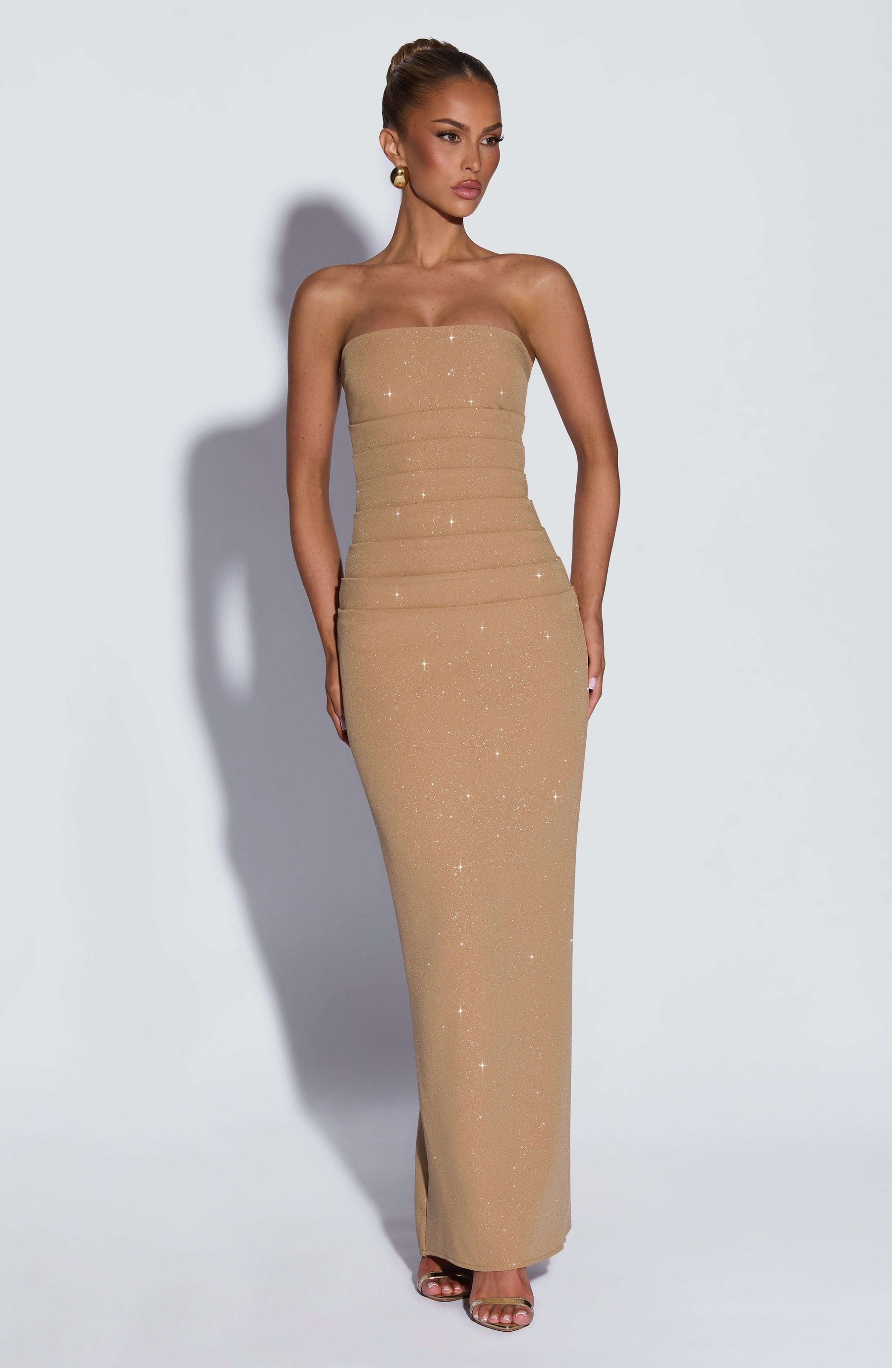 Pandra Maxi Dress - Gold Sparkle Ryvelle