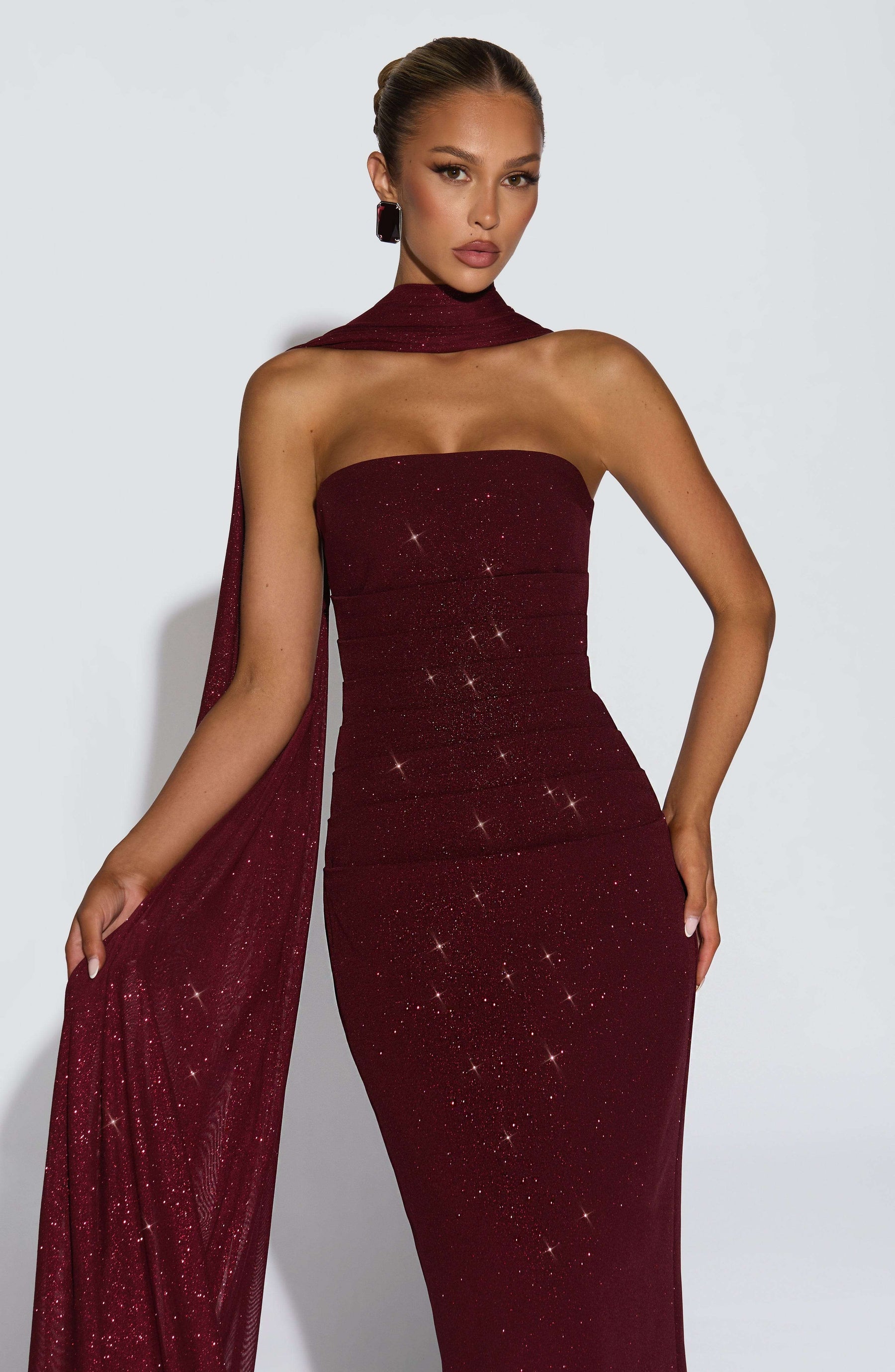 Pandra Maxi Dress - Wine Sparkle Ryvelle