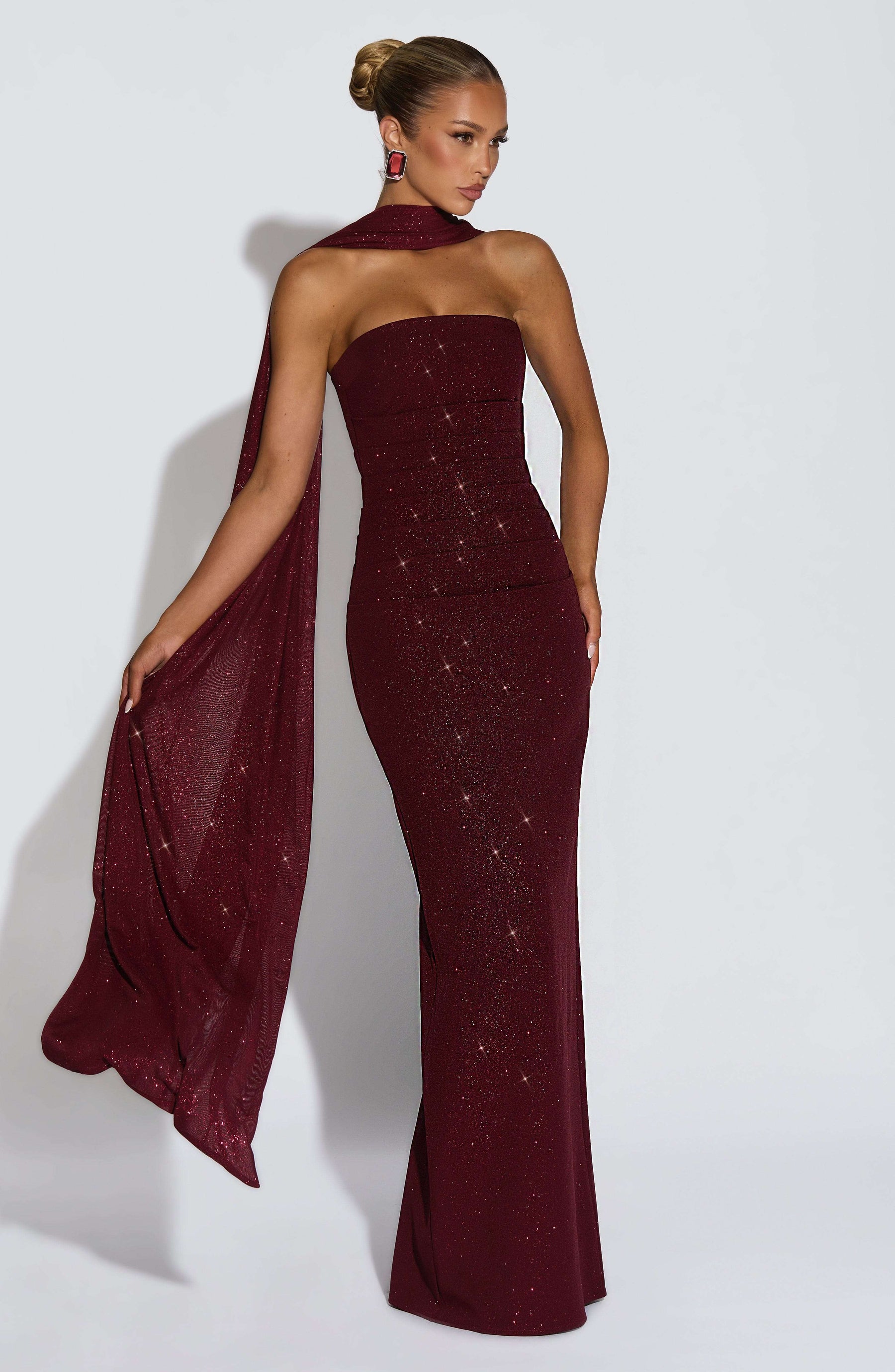 Pandra Maxi Dress - Wine Sparkle Ryvelle
