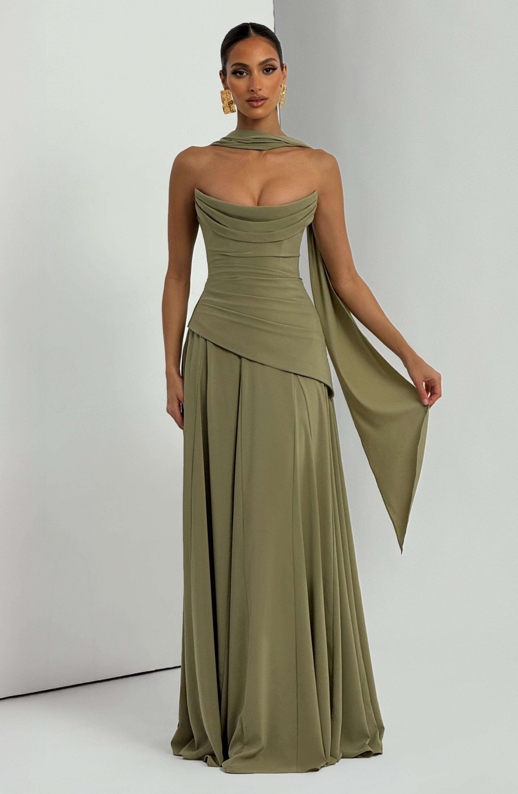 Patricia Maxi Dress - Sage Ryvelle