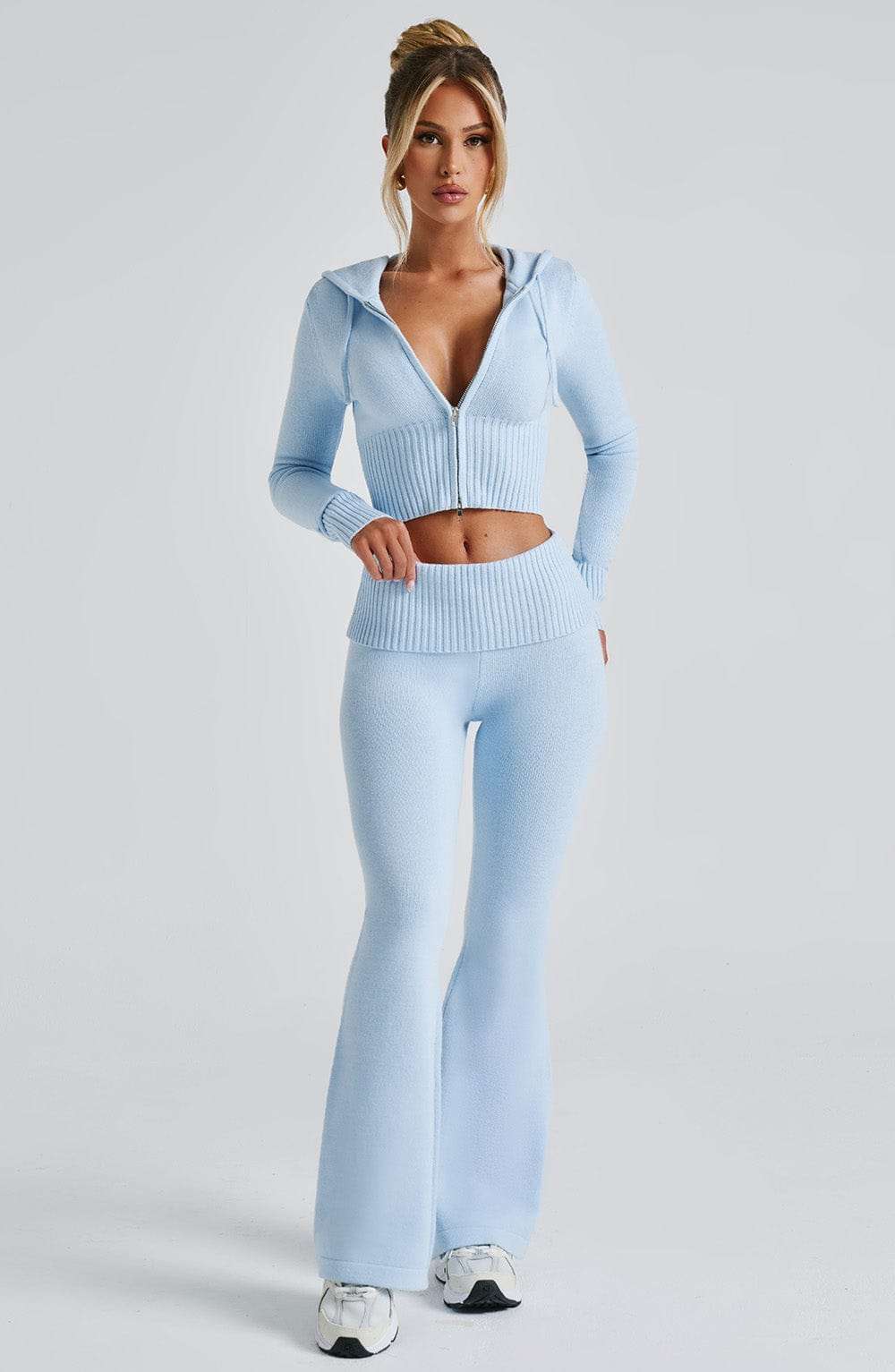 Portia Knit Pants - Baby Blue Ryvelle