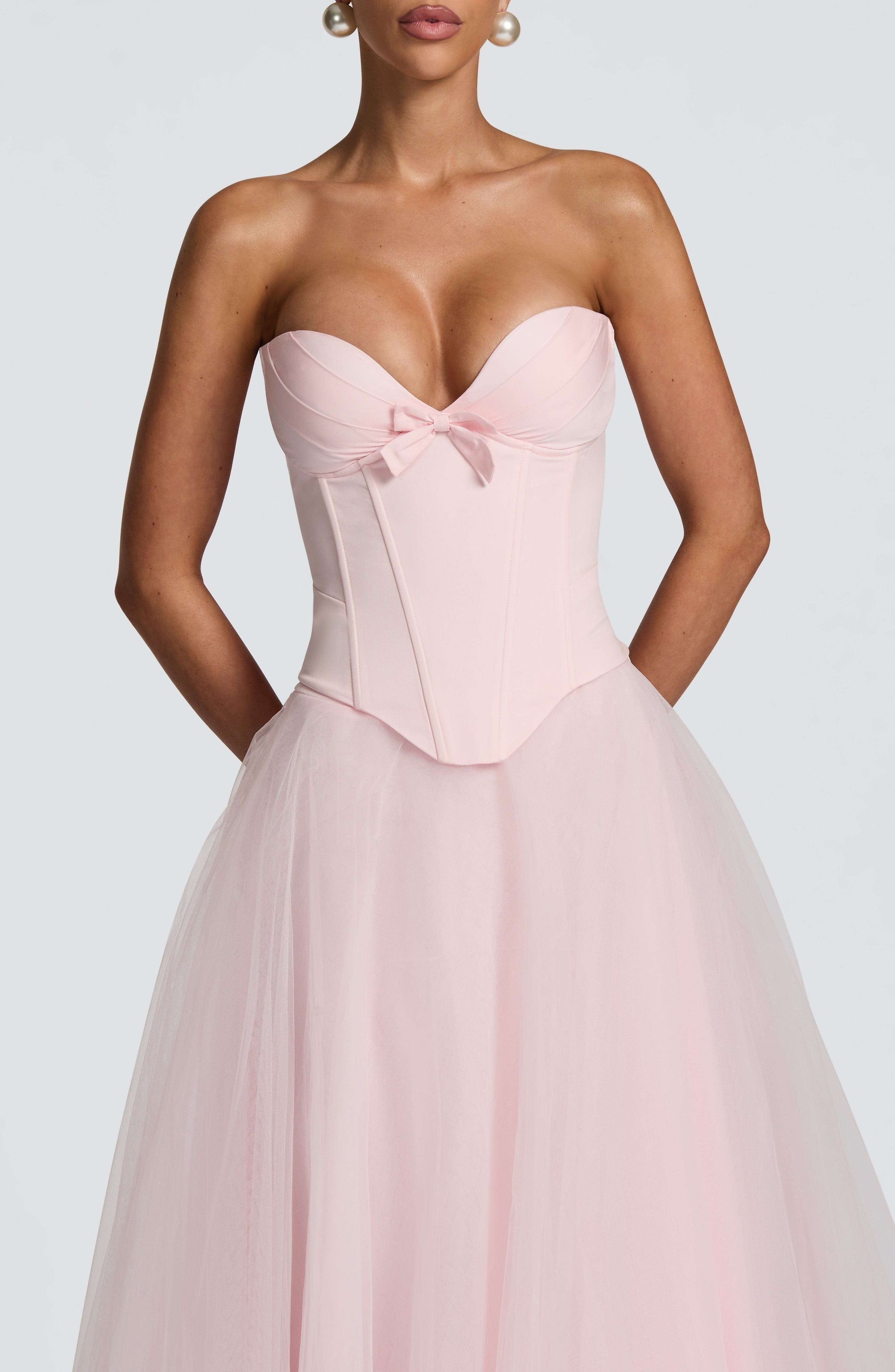 Prim Corset - Blush Ryvelle