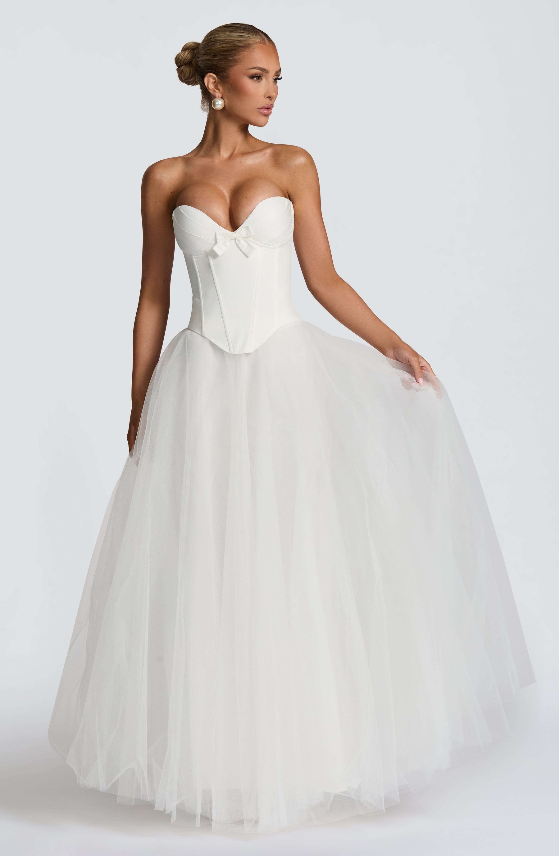 Prim Corset - Ivory Ryvelle