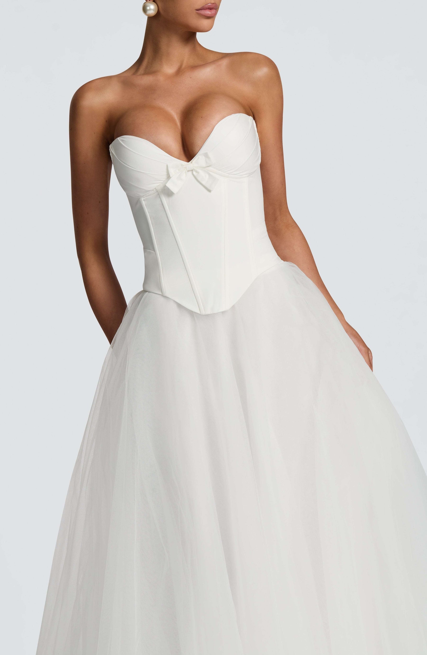 Prim Corset - Ivory Ryvelle