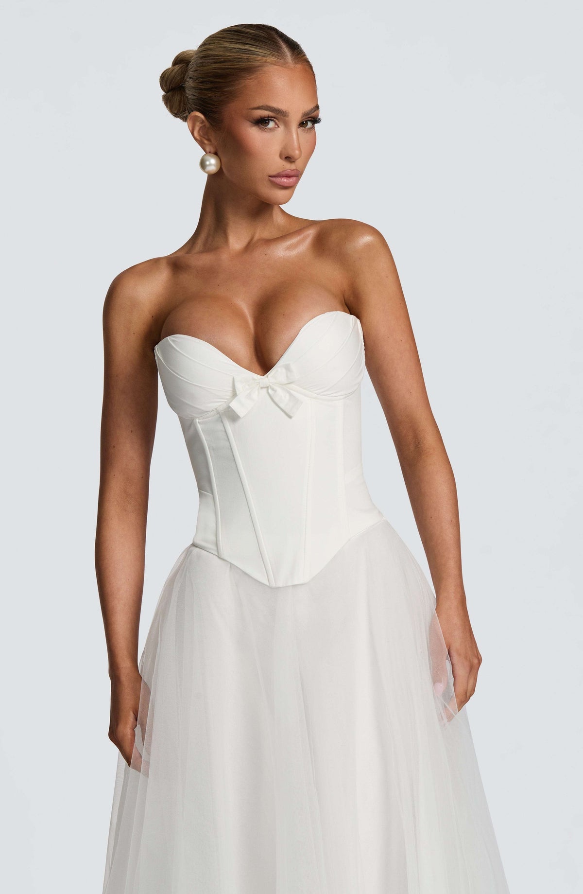 Prim Corset - Ivory Ryvelle