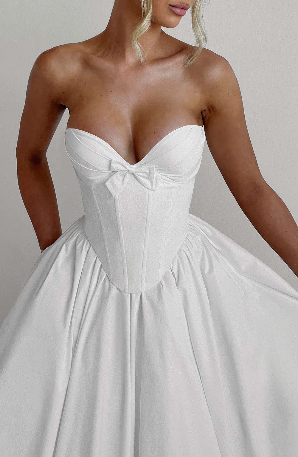 Prim Midi Dress - Ivory Ryvelle