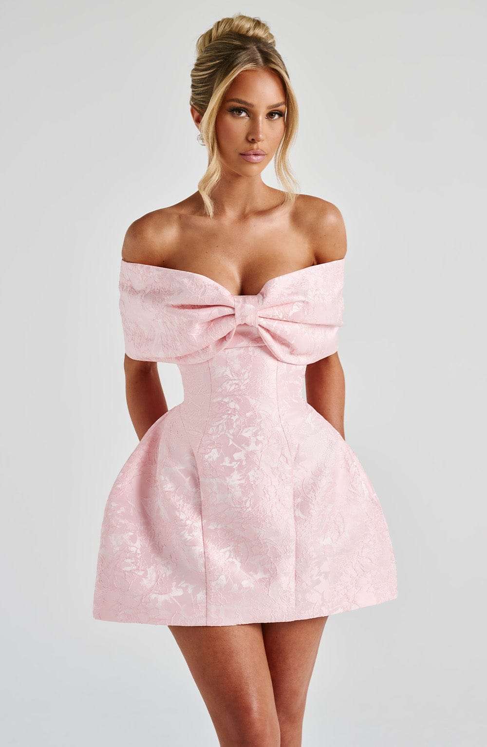 Raquel Mini Dress - Blush Ryvelle