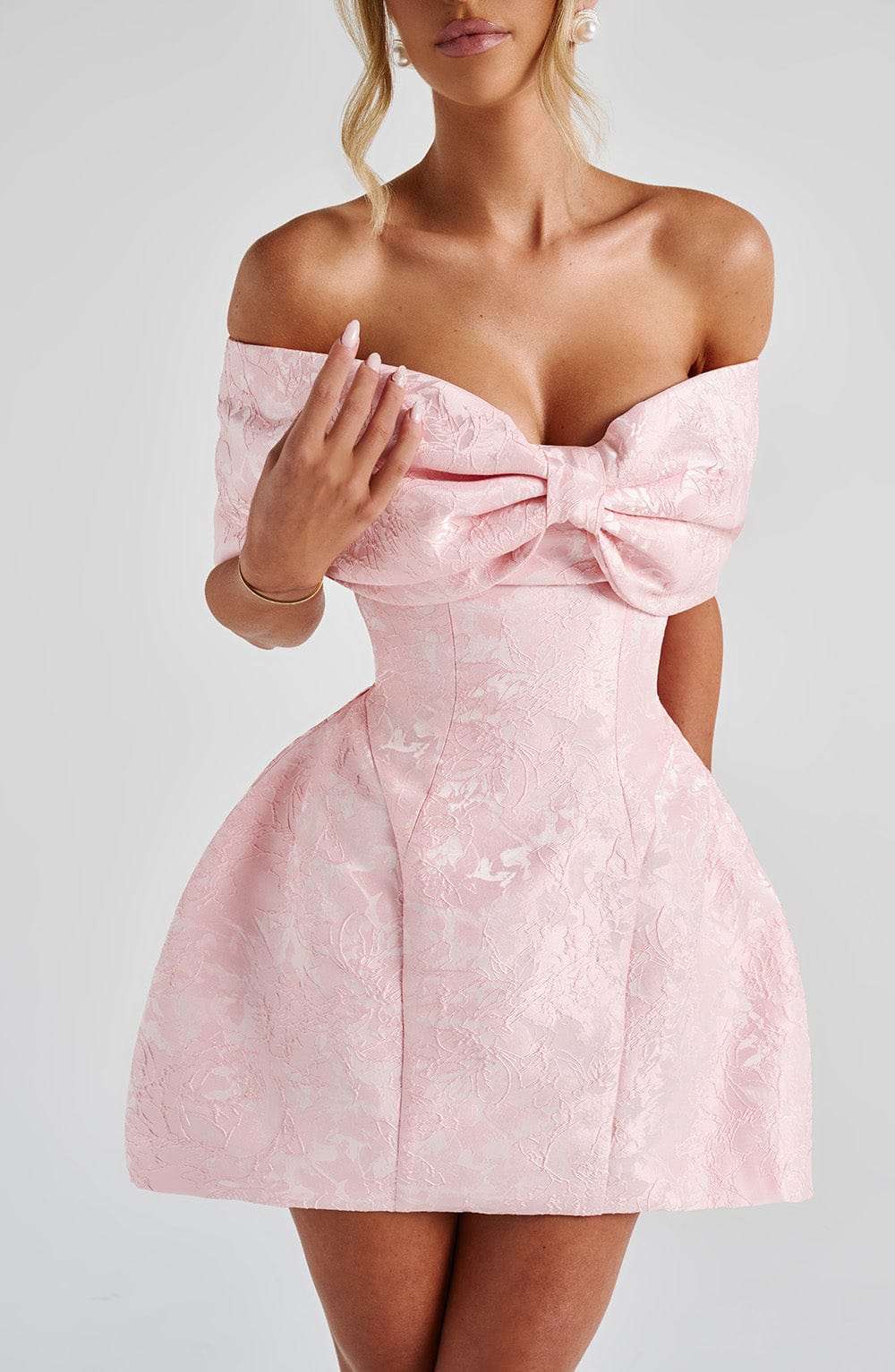 Raquel Mini Dress - Blush Ryvelle