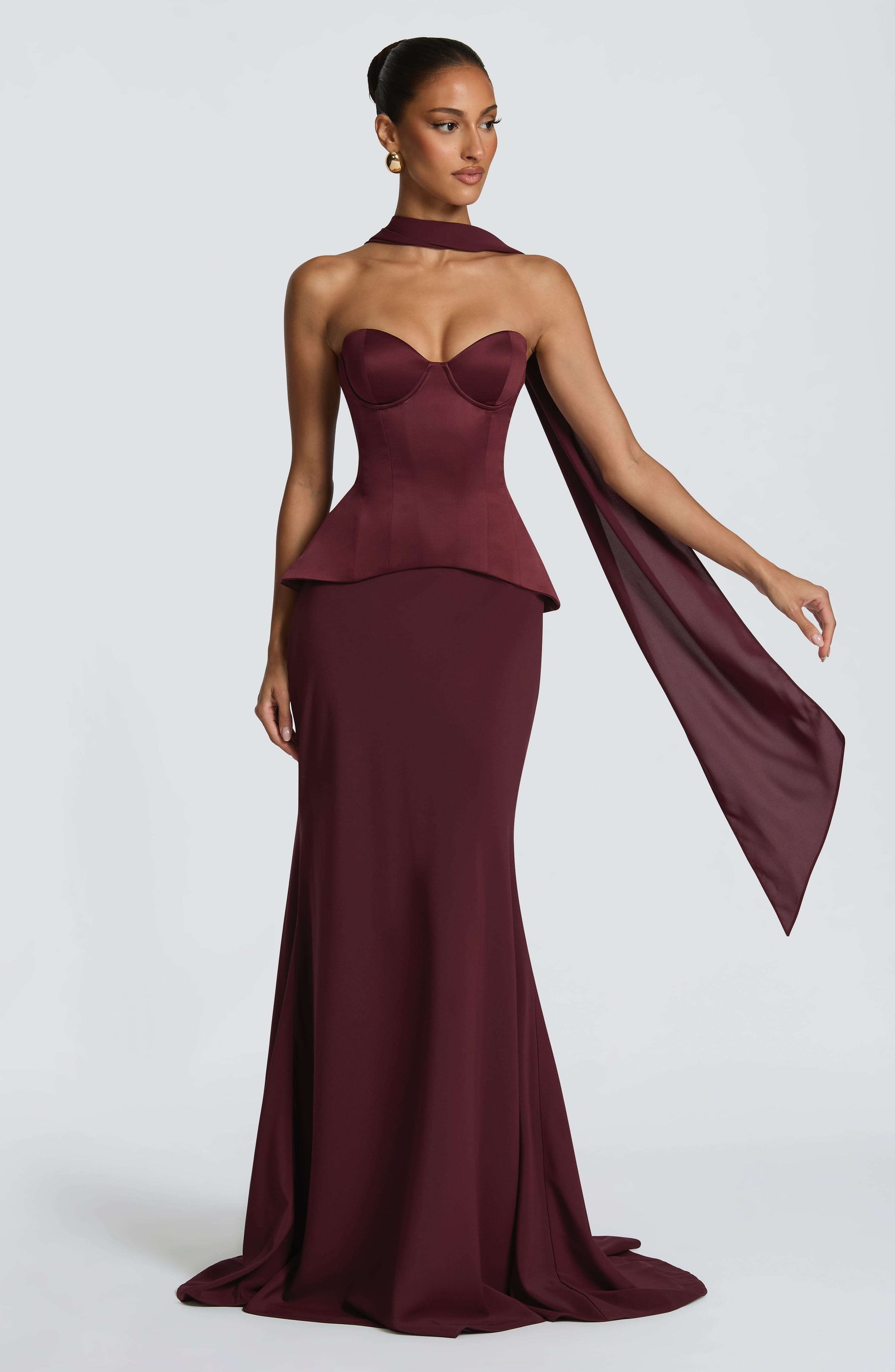Ravenna Corset - Cherry Lacquer Ryvelle