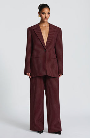 Reece Blazer – Burgundrot mit Nadelstreifen