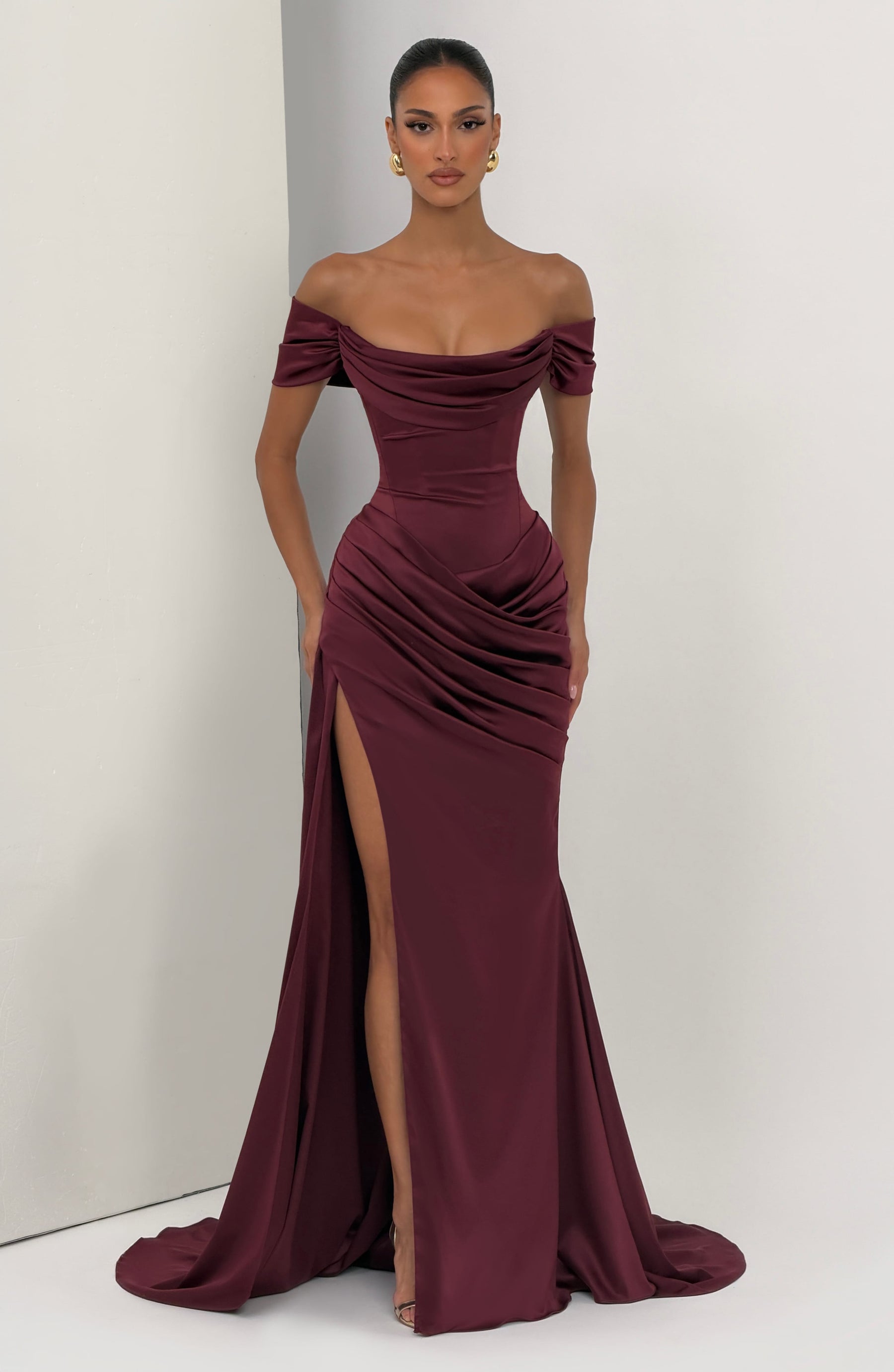 Brautkleid Riona - Kirschlack
