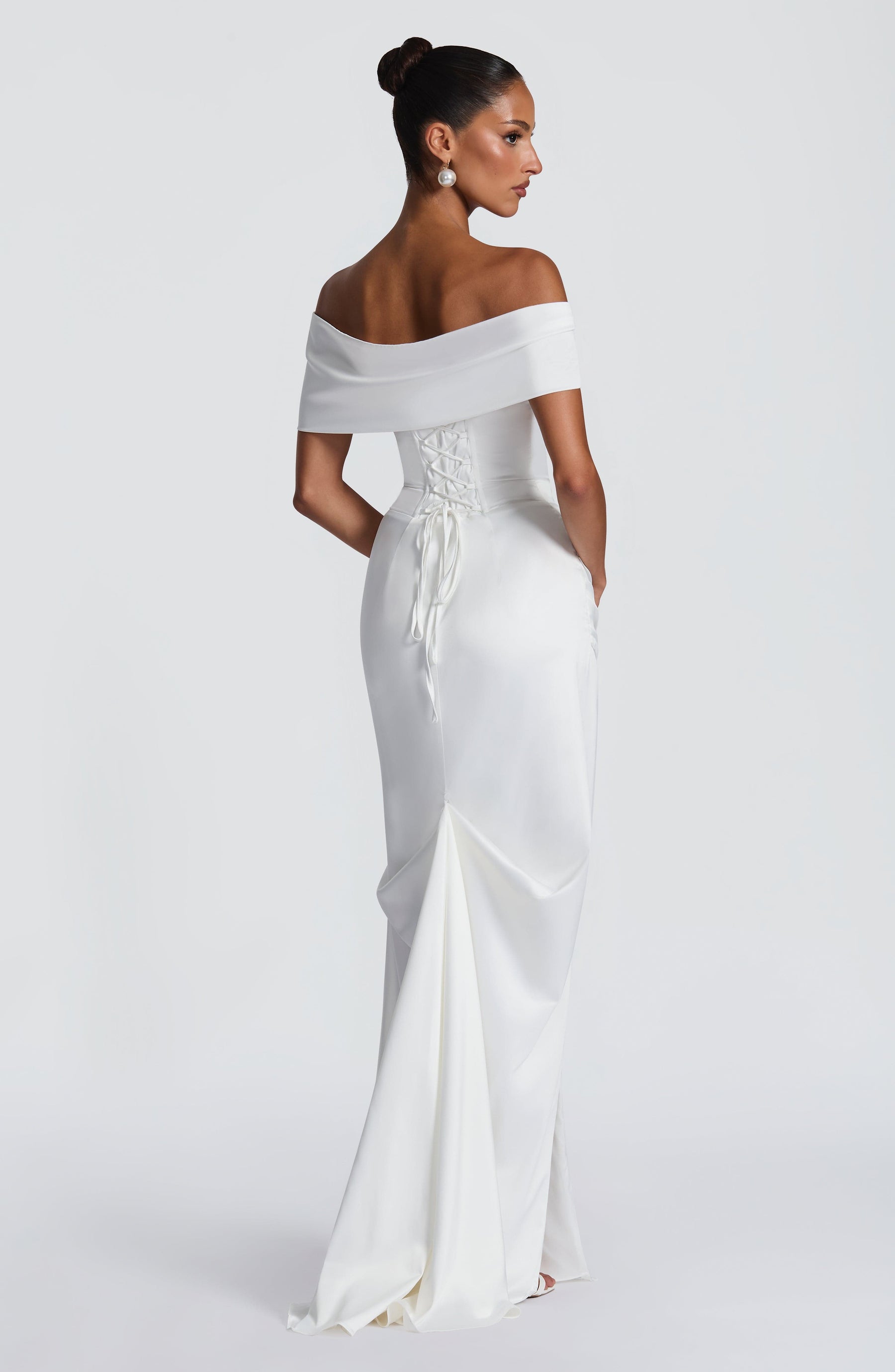 Riona Gown - Ivory Ryvelle