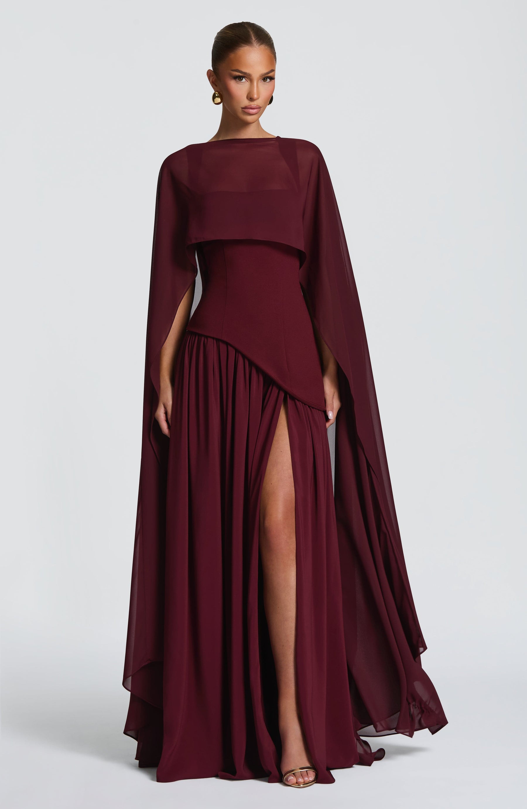 Romy Cape - Cherry Lacquer Ryvelle