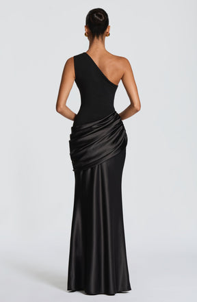 Sadona Maxi Dress - Black Ryvelle
