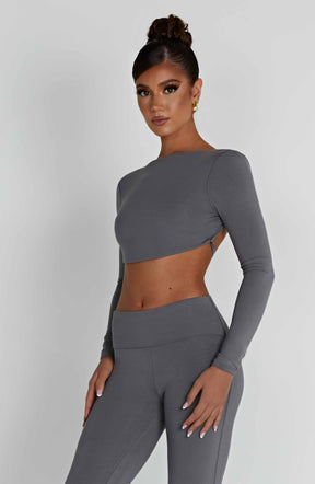 Sahra Top - Charcoal Ryvelle