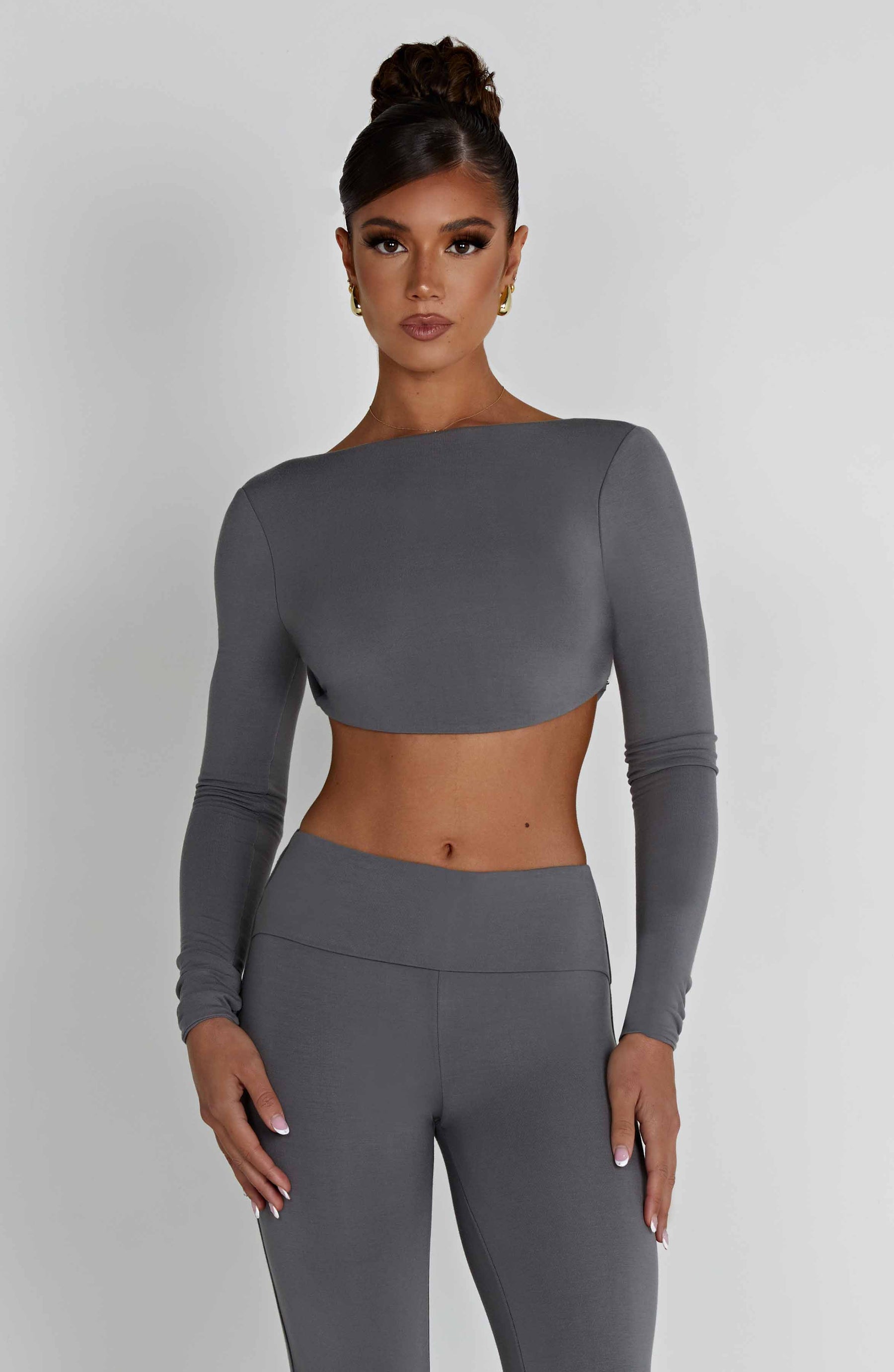 Sahra Top - Charcoal Ryvelle