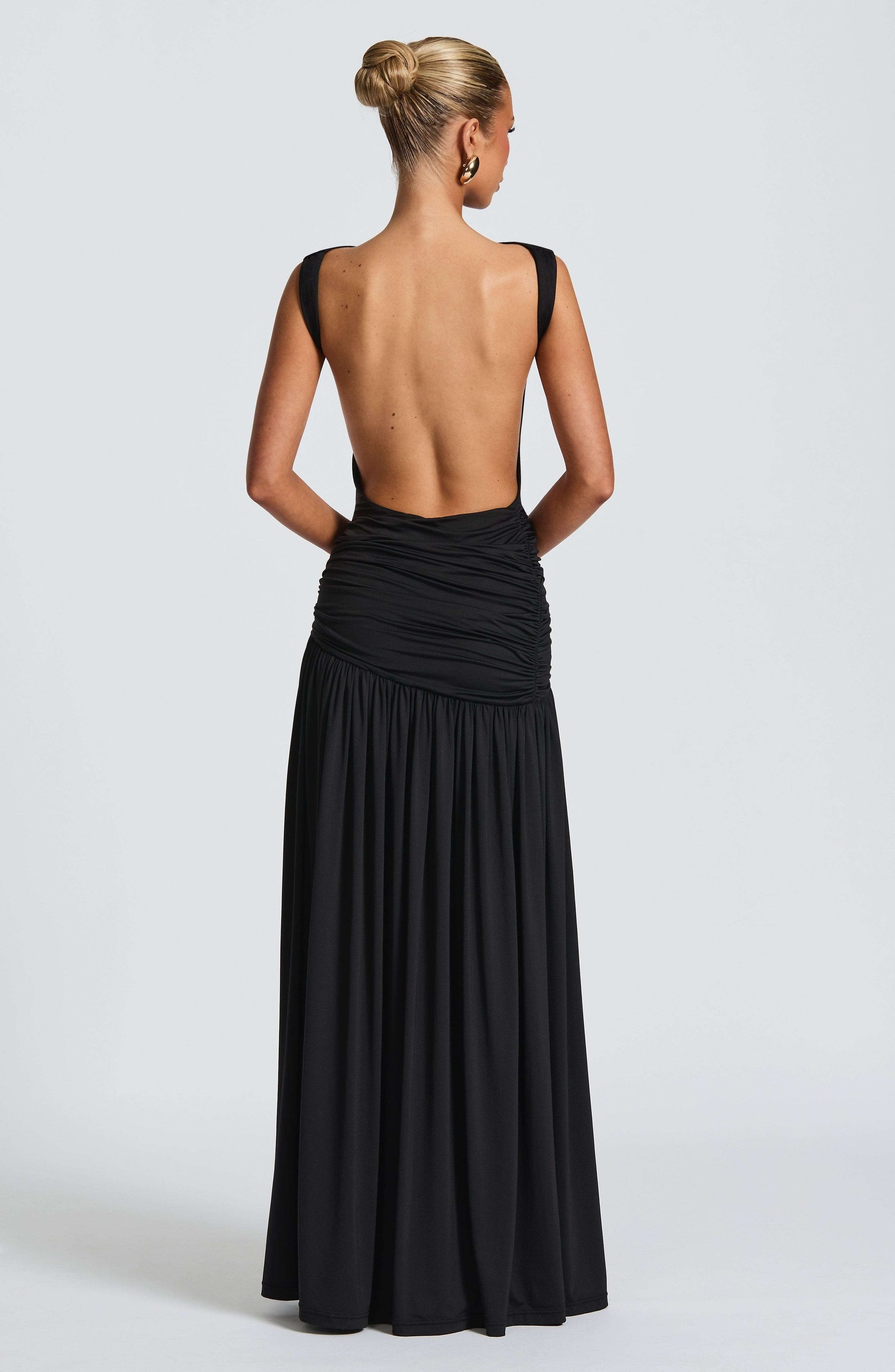 Saira Maxi Skirt - Black Ryvelle