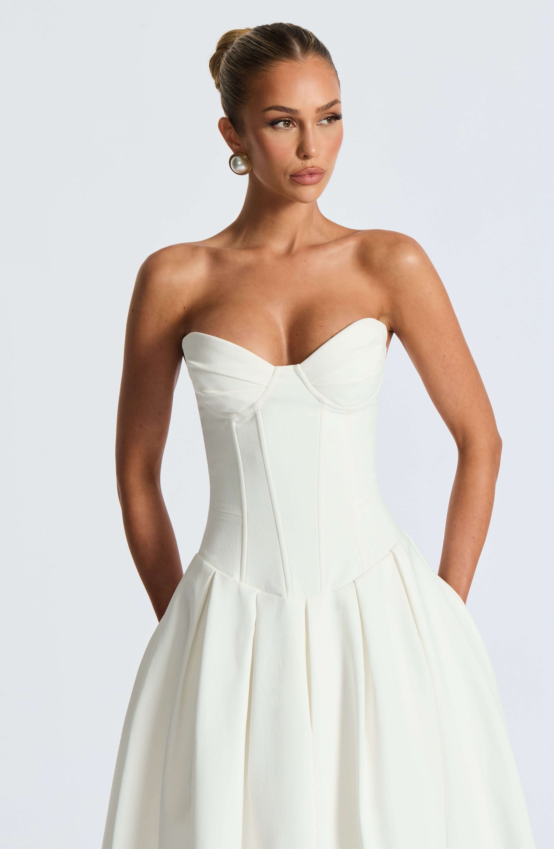 Salma Midi Dress - Ivory Ryvelle