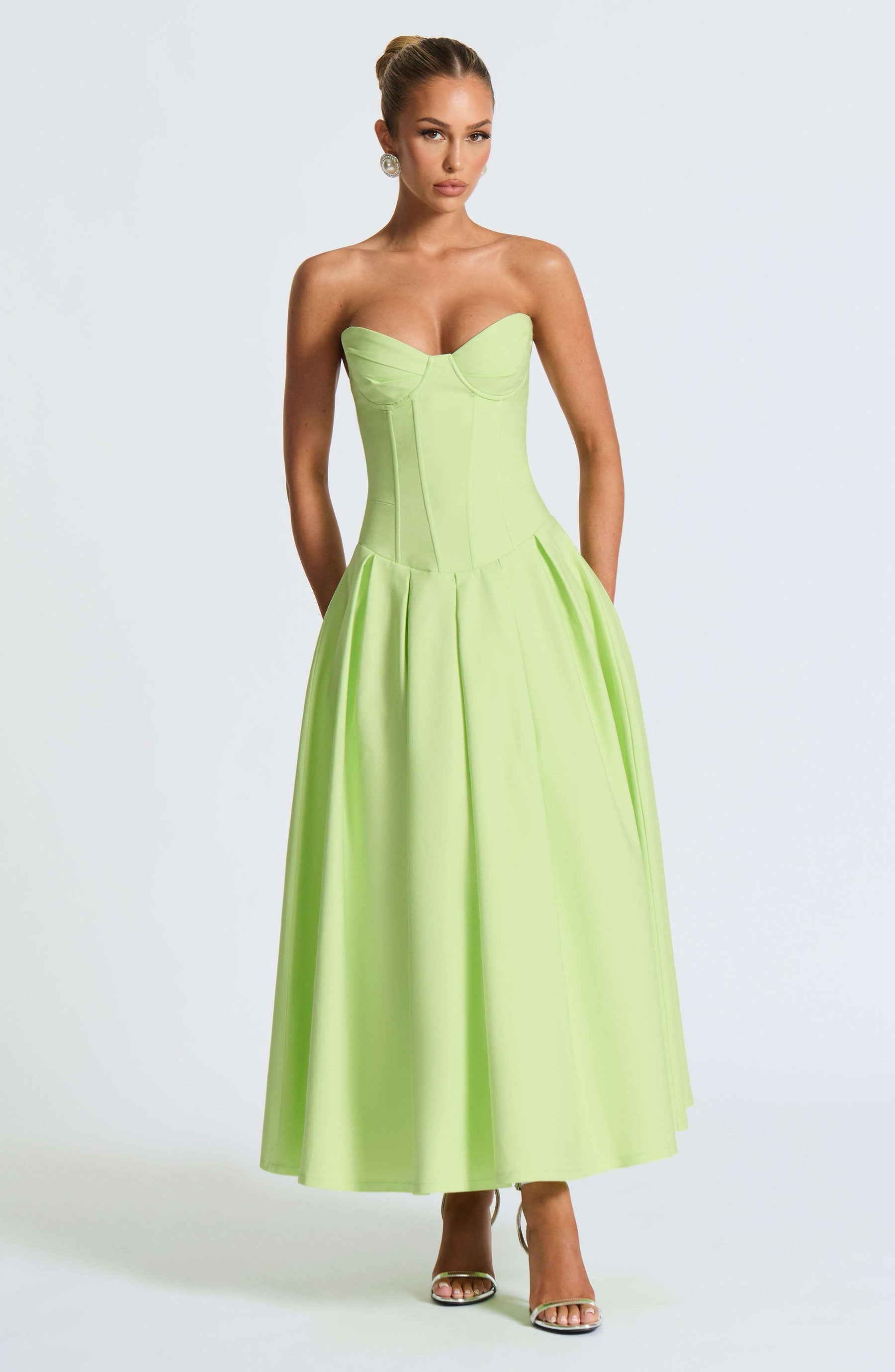Salma Midi Dress - Lime Ryvelle