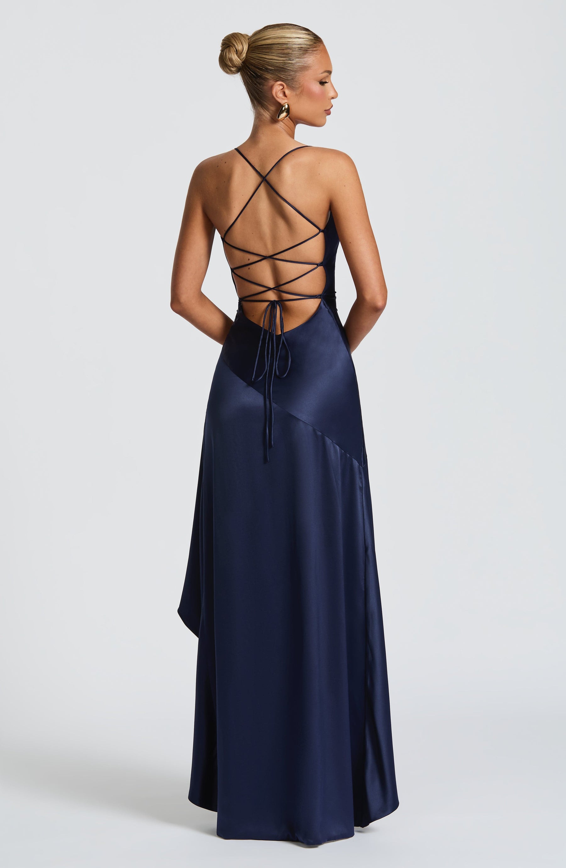 Samira Maxi Dress - Navy Ryvelle