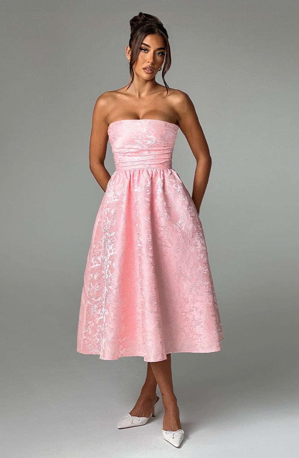 Saoirse Midi Dress - Blush Ryvelle
