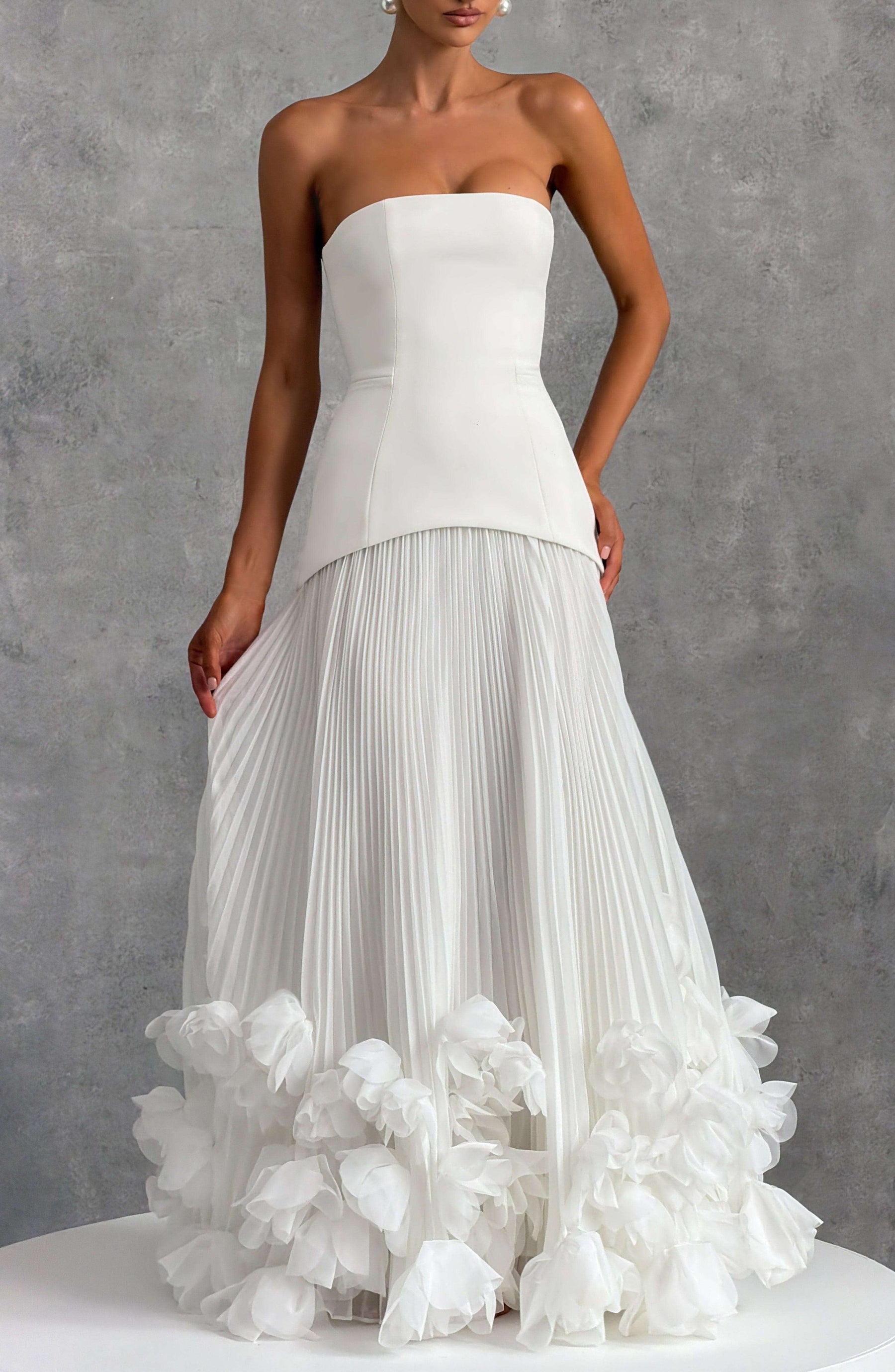 Seraphina Gown - Ivory Ryvelle