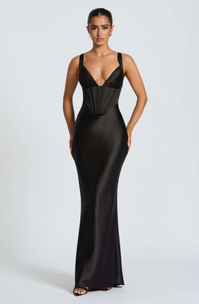 Shae Maxi Dress - Black Ryvelle