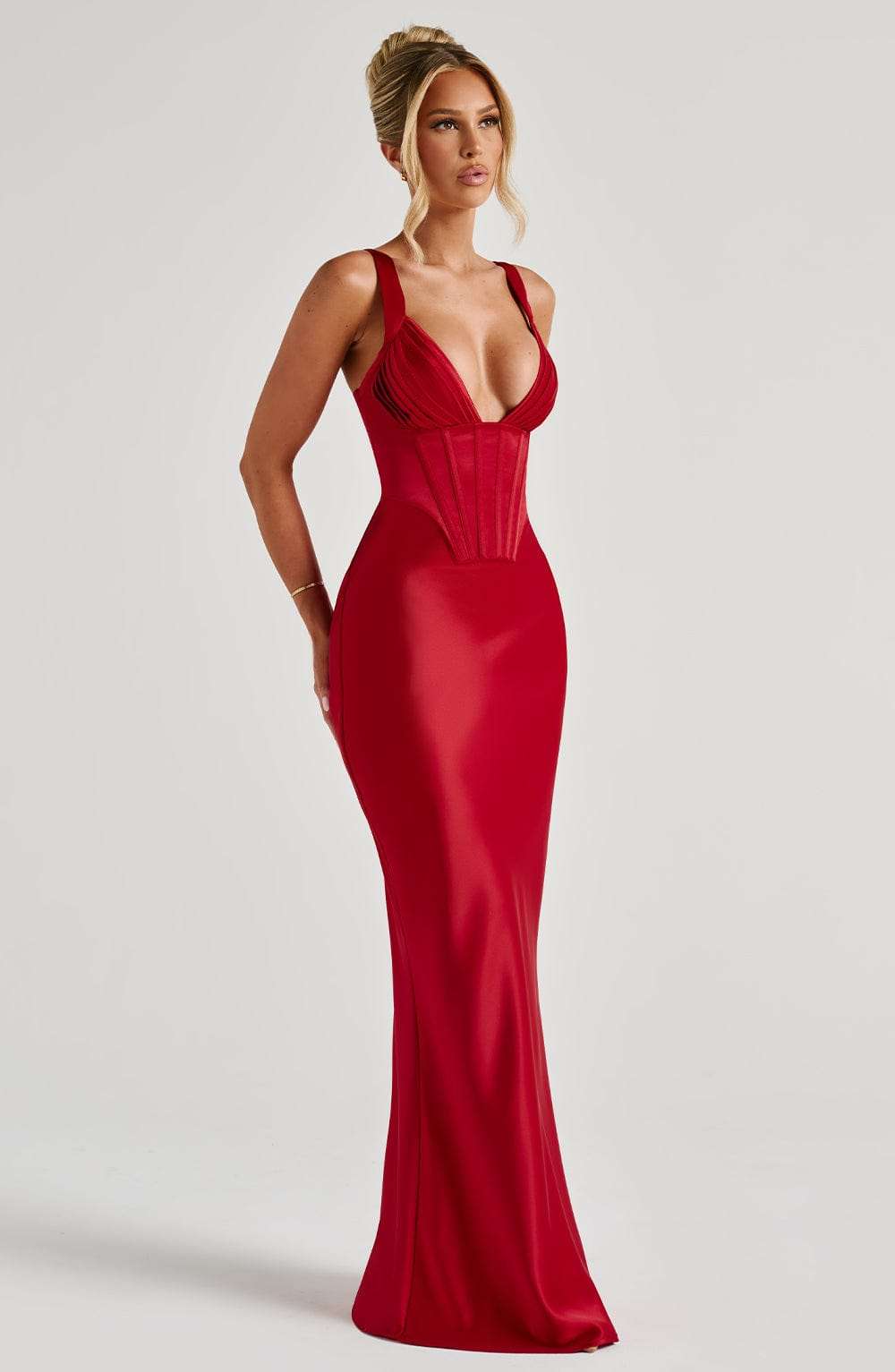 Shae Maxi Dress - Red Ryvelle