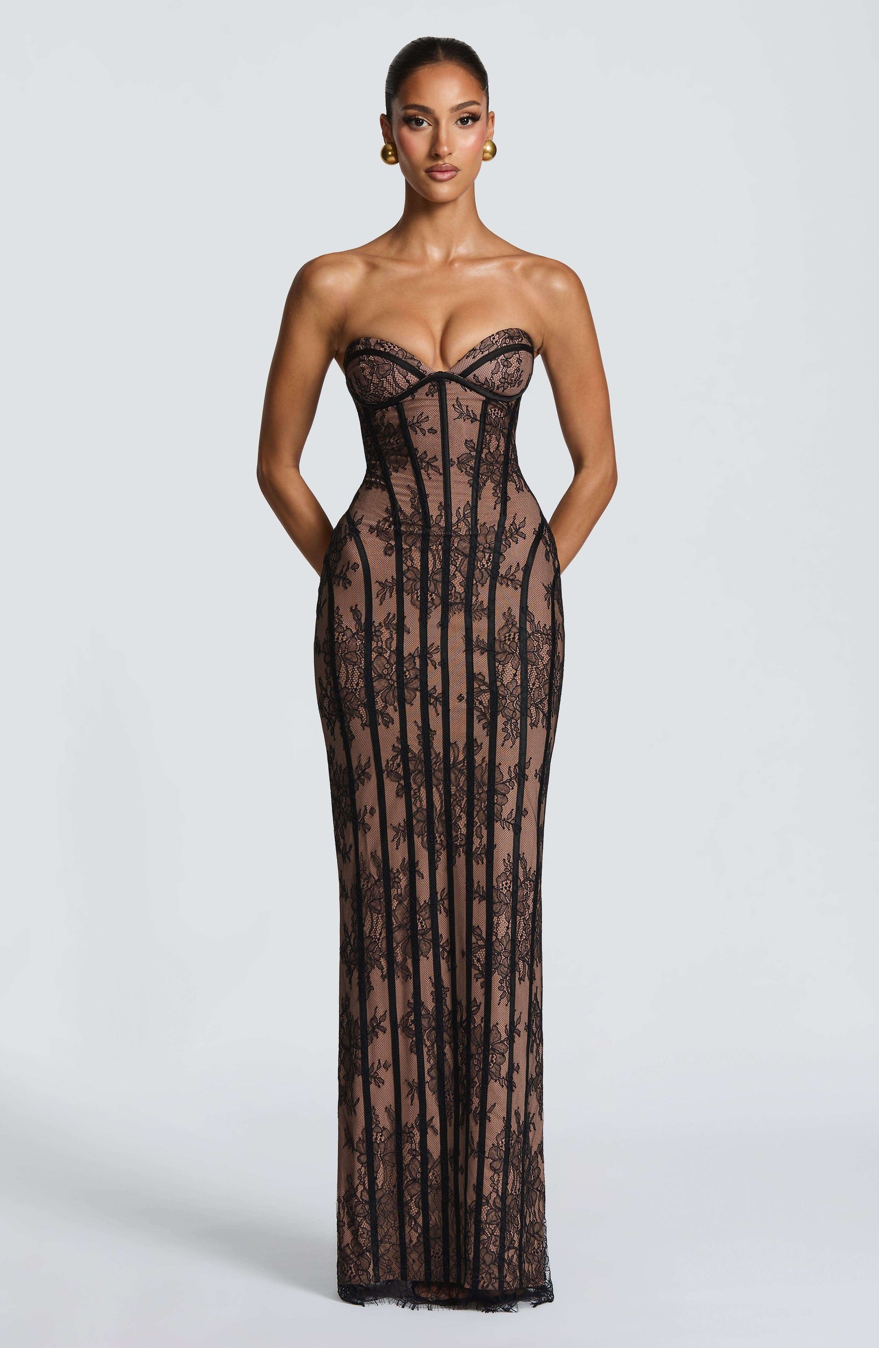 Sian Maxi Dress - Black Ryvelle