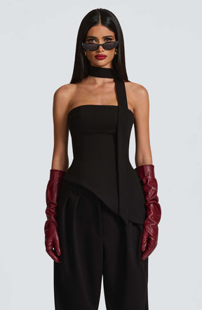 Sloan Top - Black Ryvelle