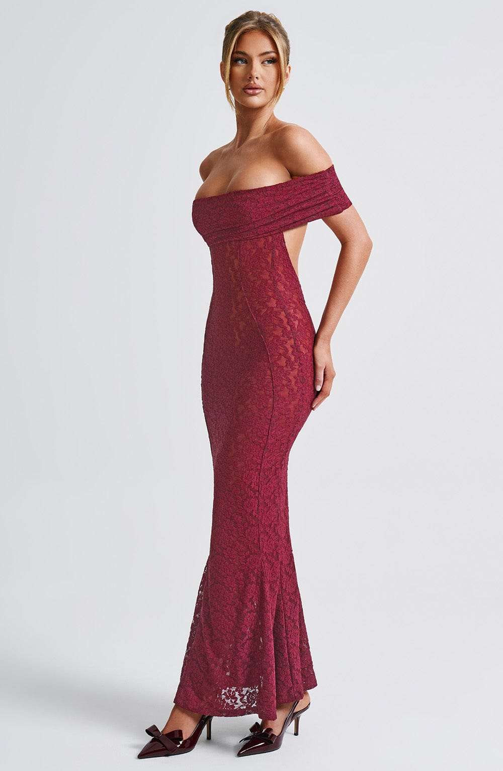 Stephanie Maxi Dress - Burgundy Ryvelle