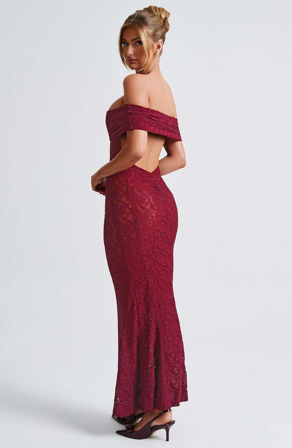 Stephanie Maxi Dress - Burgundy Ryvelle