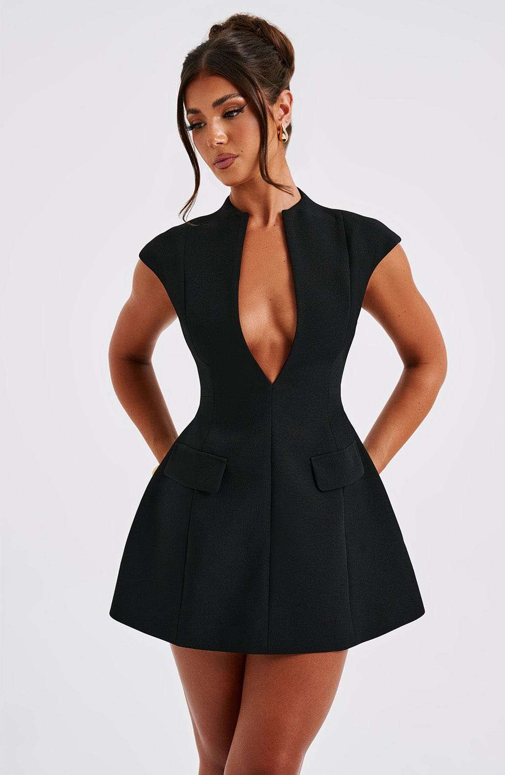 Suri Mini Dress - Black Ryvelle