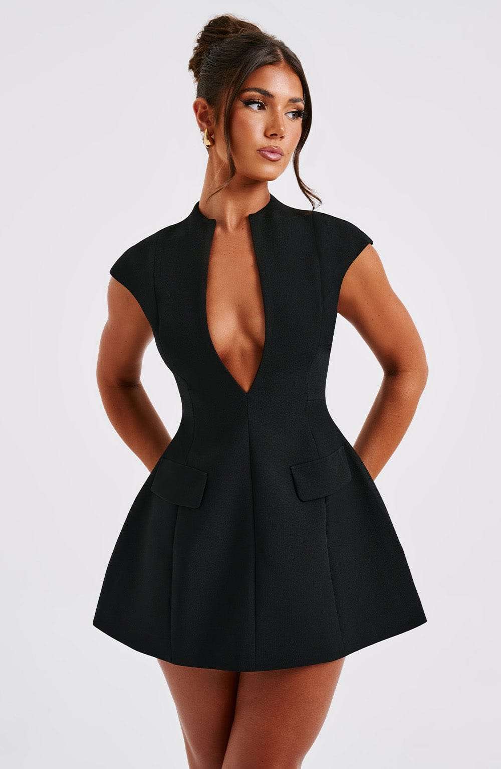 Suri Mini Dress - Black Ryvelle