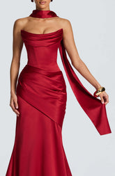 Sybil Scarf - Deep Red Ryvelle