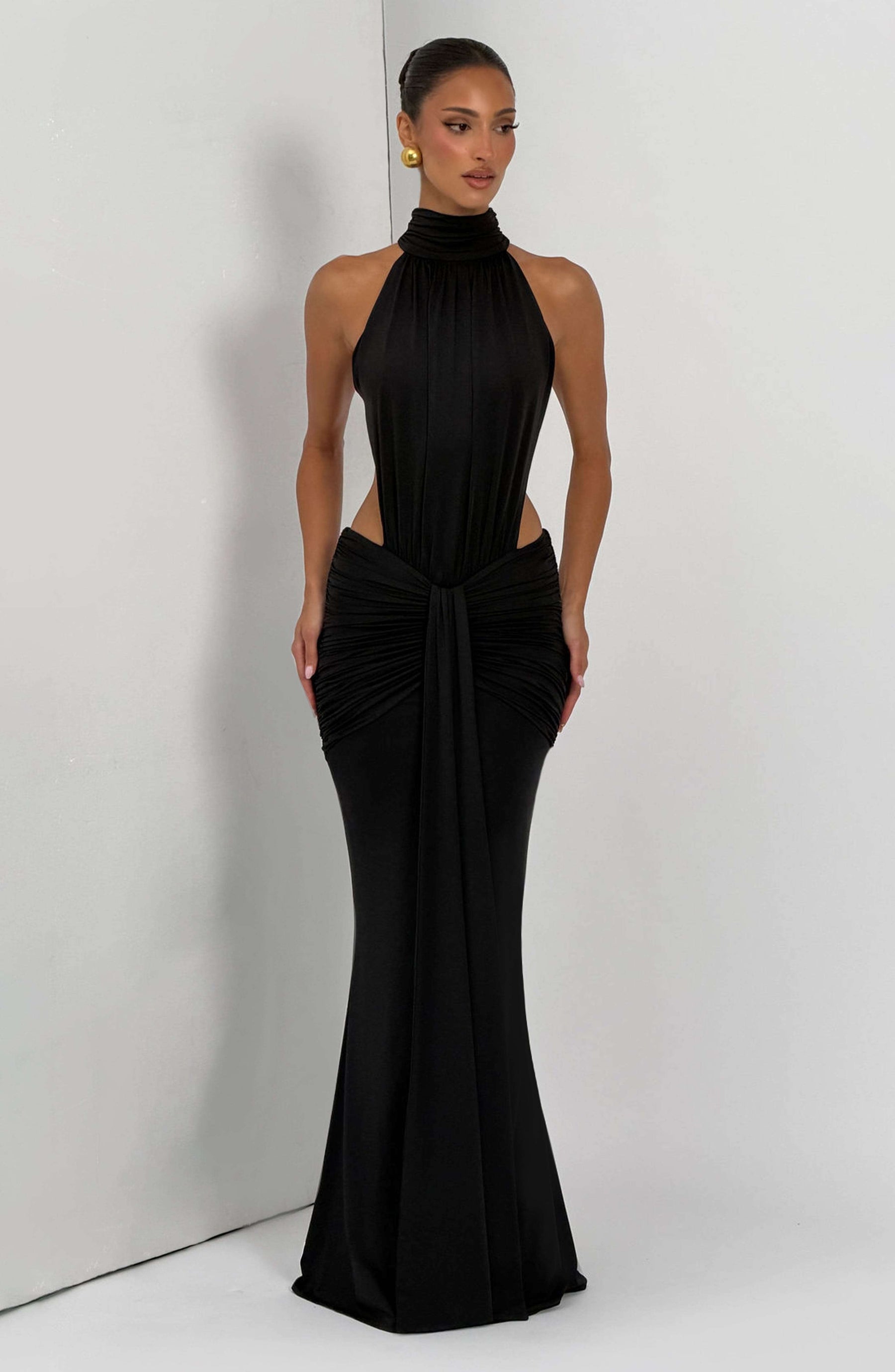 Thekla Maxi Dress - Black Ryvelle