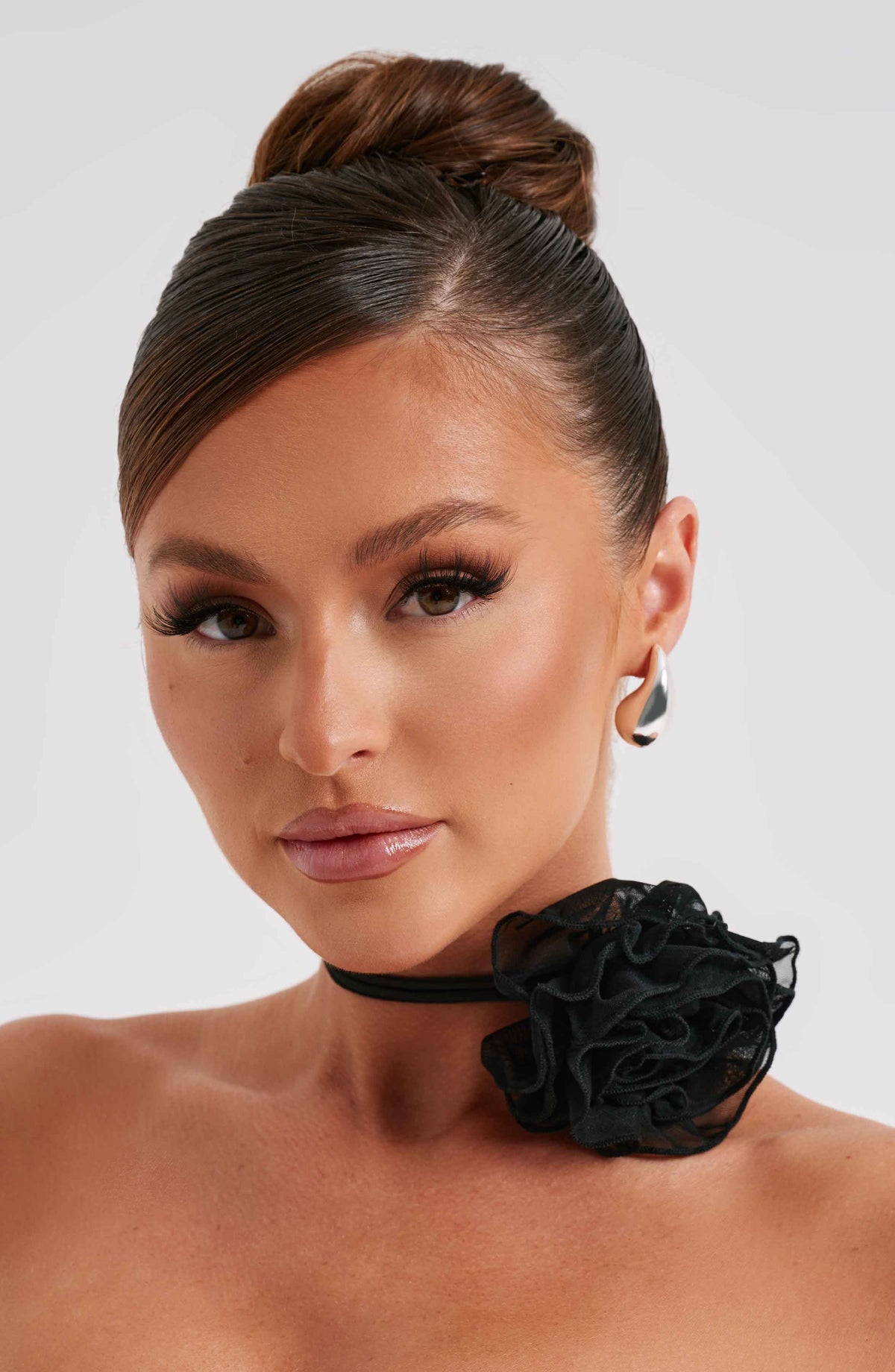 Tilli Floral Neck Tie - Black Ryvelle