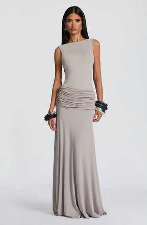 Paige Maxi Skirt - Light Grey Ryvelle