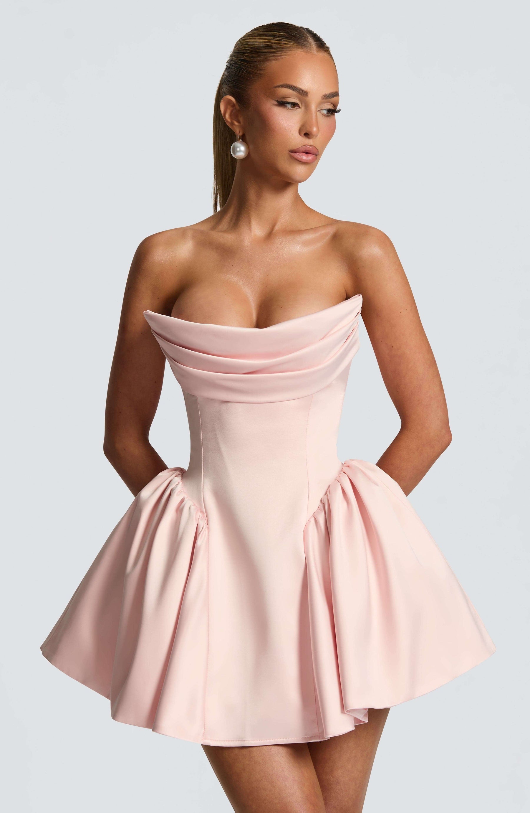 Trinity Mini Dress - Blush Ryvelle